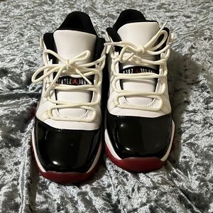 Air Jordan 11 Retro Low GS 'Concord-Bred